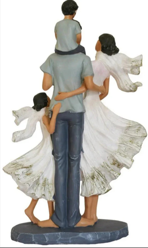 Love Couple With Kids Table Decor Showpiece for Gifting