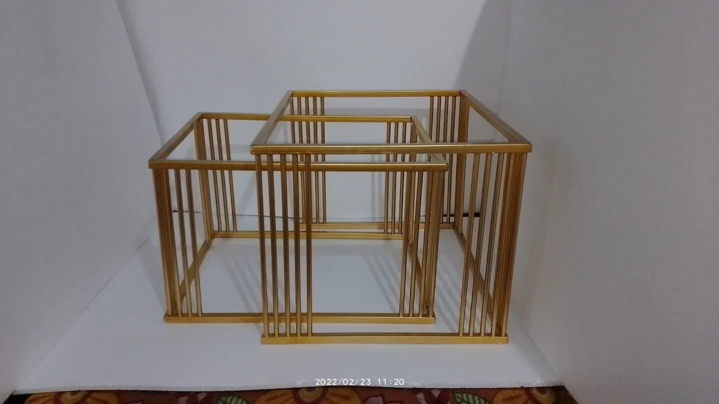 Decorative Metal Coffee Table - ArtyCraftz