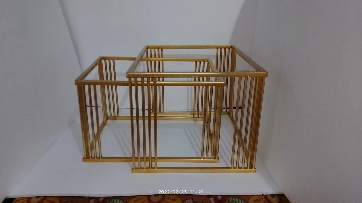 Decorative Metal Coffee Table - ArtyCraftz