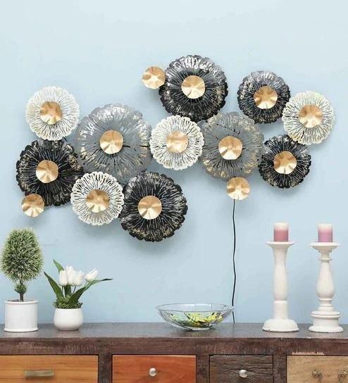 Handcrafted Metal Peoni Wall Decor - ArtyCraftz