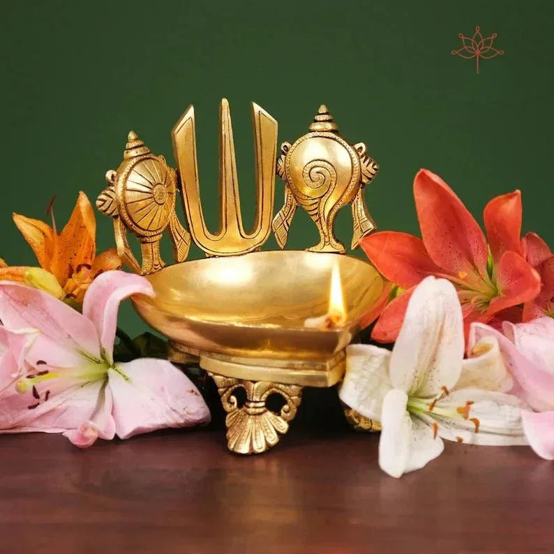 Handmade Brass Vishnu Lamp - ArtyCraftz