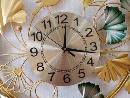 Luxury Floral Metal Wall Clock with Gold & Green Finish-ArtyCraftz.com
