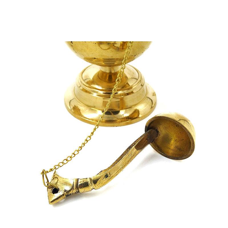 Ashtamangalya Vilakku /Changalavottom- Leaf Shaped Sacred Lamp With Oil Reservoir