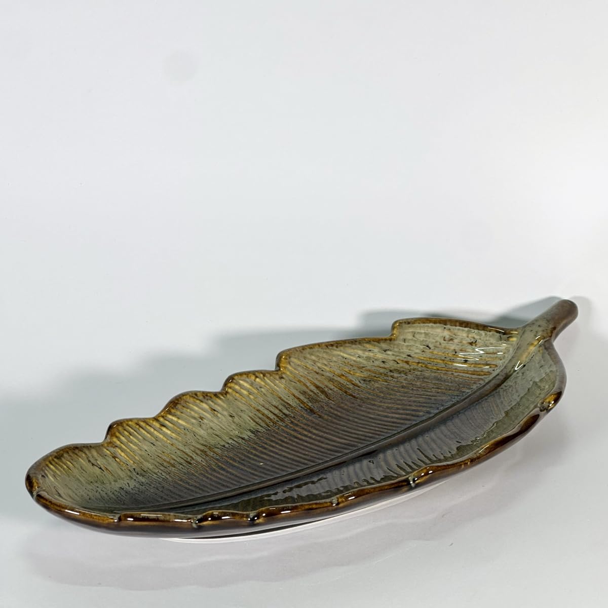 Handcrafted Ceramic Feather Serving Platter-ArtyCraftz.com