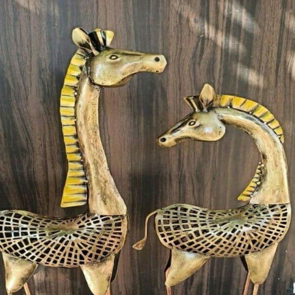 Iron Giraffe Showpiece - ArtyCraftz.com