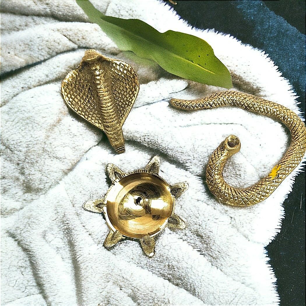 Handcrafted Cobra Deepak Brass Table Diya
