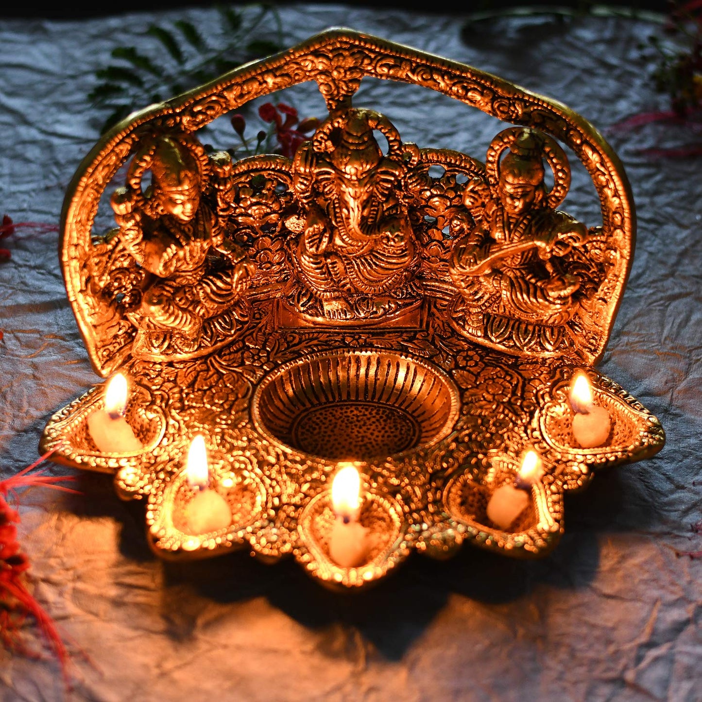 Laxmi Ganesh Saraswathi Idol Diya lamp