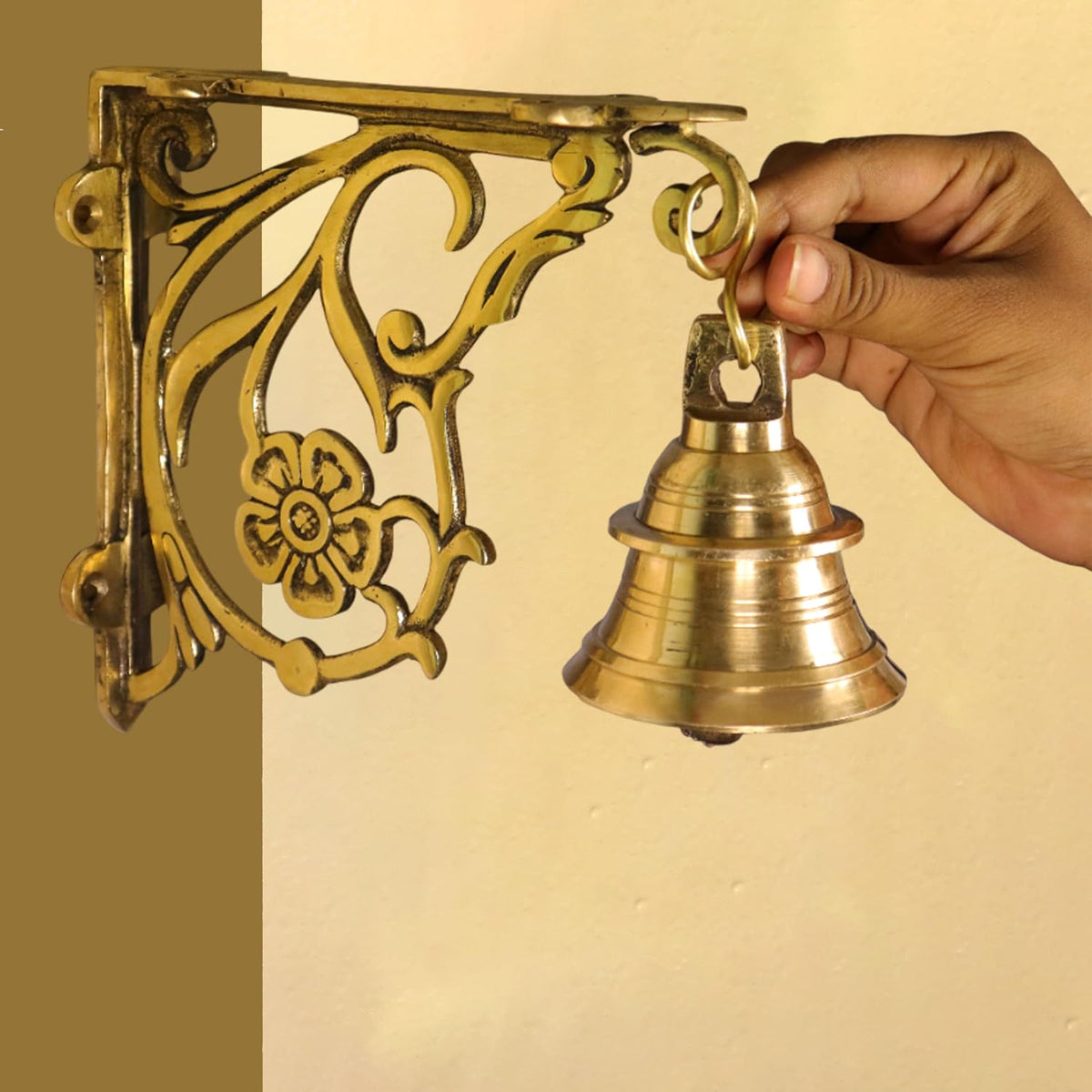 Brass Floral Corner Wall Bracket