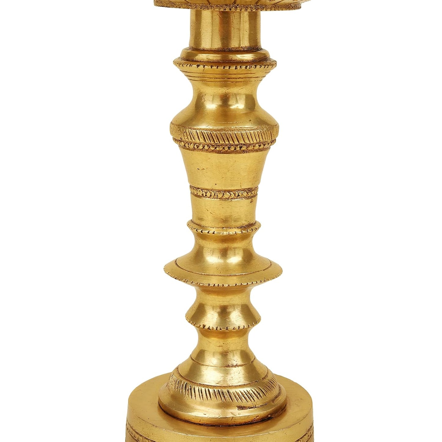 Brass Shankh Chakra Namah Diya – Traditional Temple Style Brass Lamp