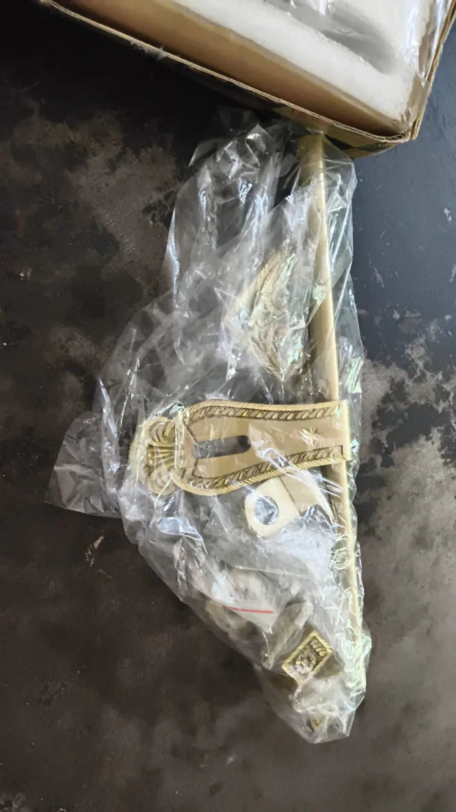 Brass Aldrop (Antique finish, 16mm*10 inch)