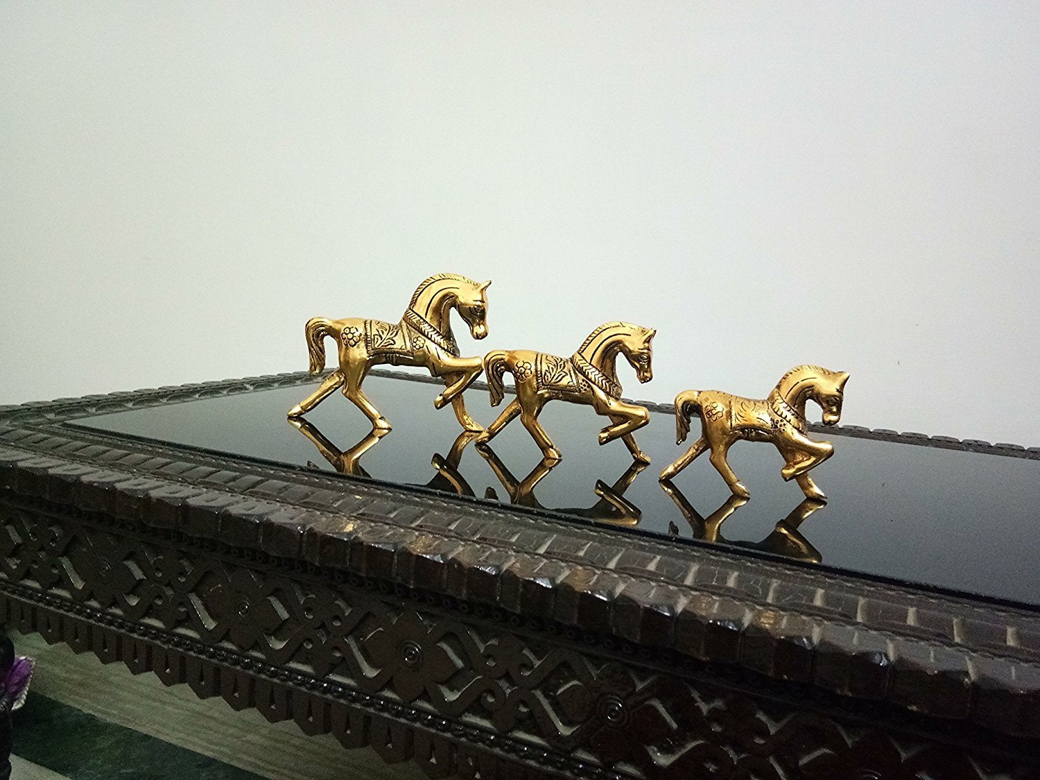 Aluminium Elegant 3 Horses Showpiece-ArtyCraftz.com