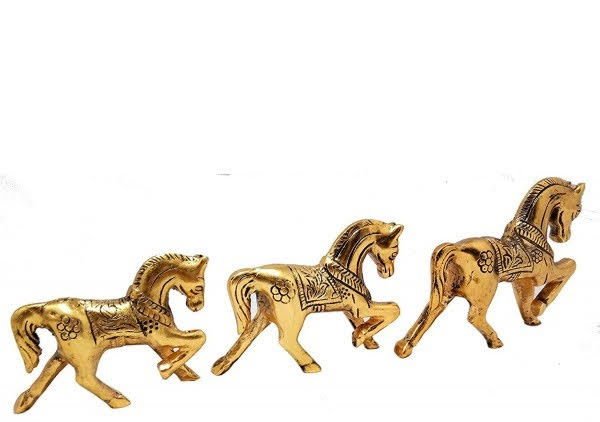 Aluminium Elegant 3 Horses Showpiece - ArtyCraftz