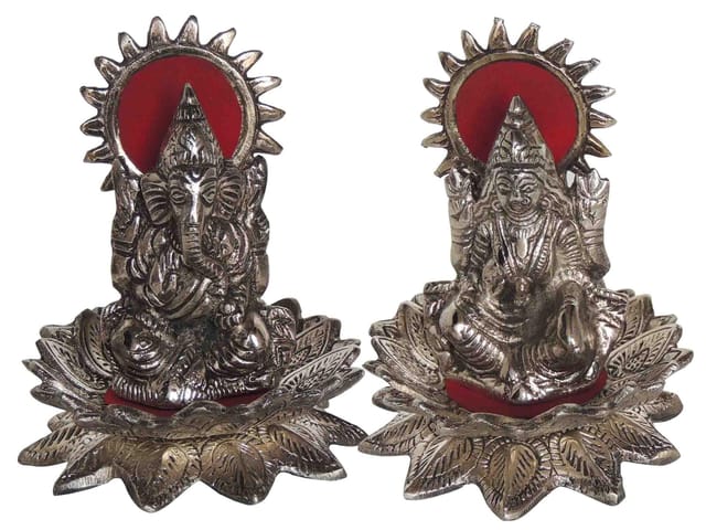 Aluminium Lord Ganesha and Lakshmi