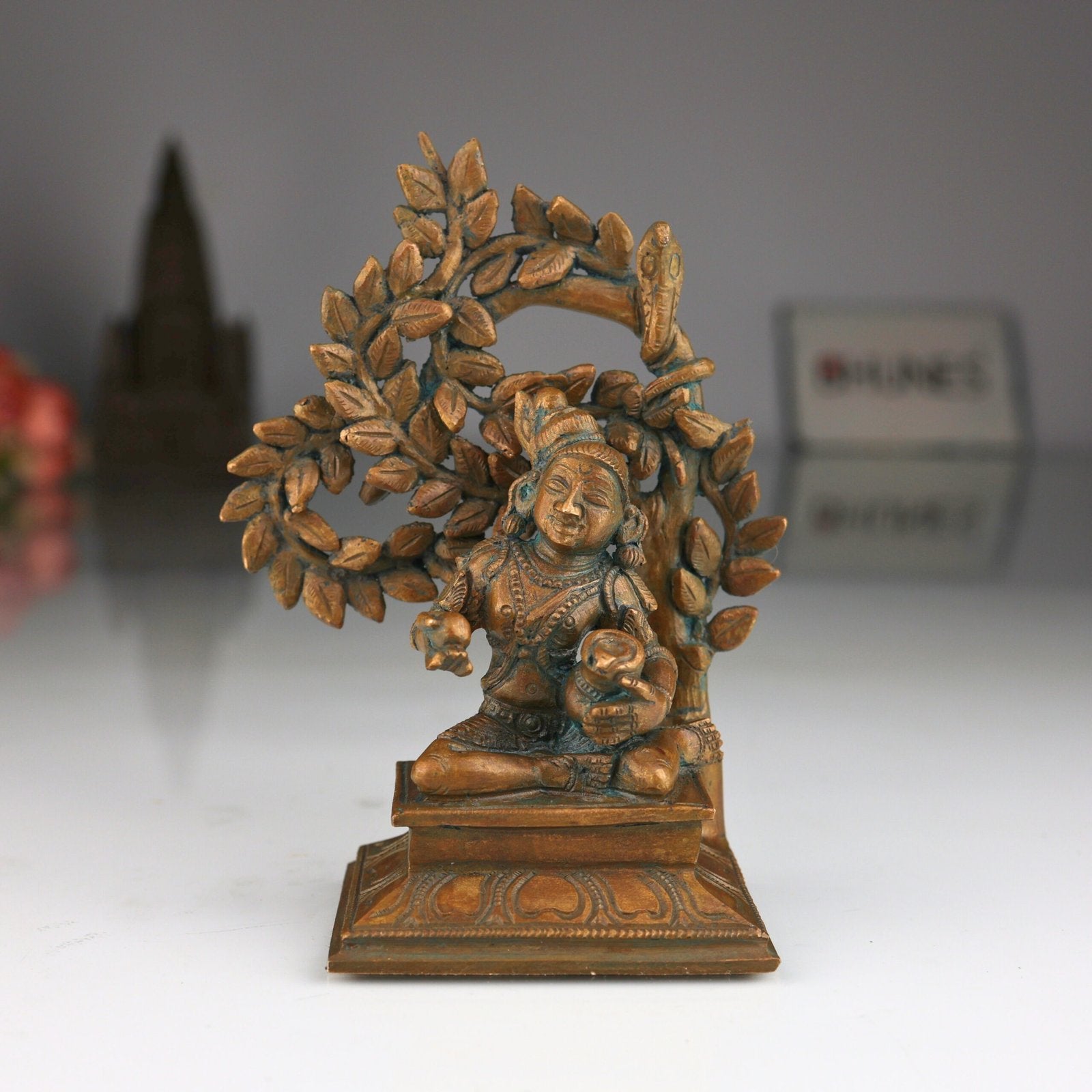 Handmade Panchaloha Krishna with Ladoo Idol – Divine Bal Krishna Statue