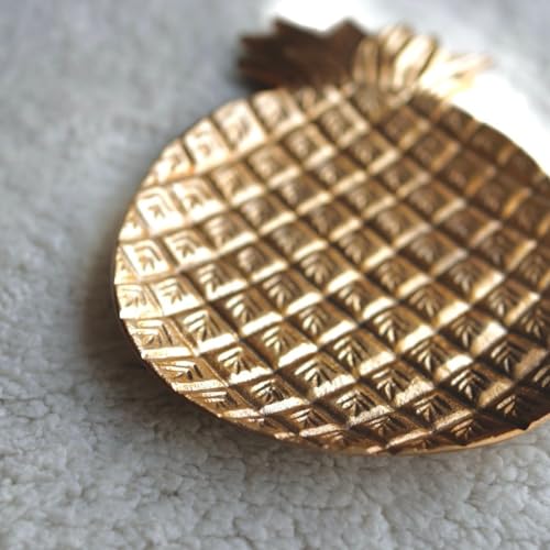 Behoma Metal Pineapple Shape 10 inches Tray for Home Decor Gifting Item | Holi, Festival, Pooja Decorative Item for Living Room Dining Ofice Center Table | Golden Colour