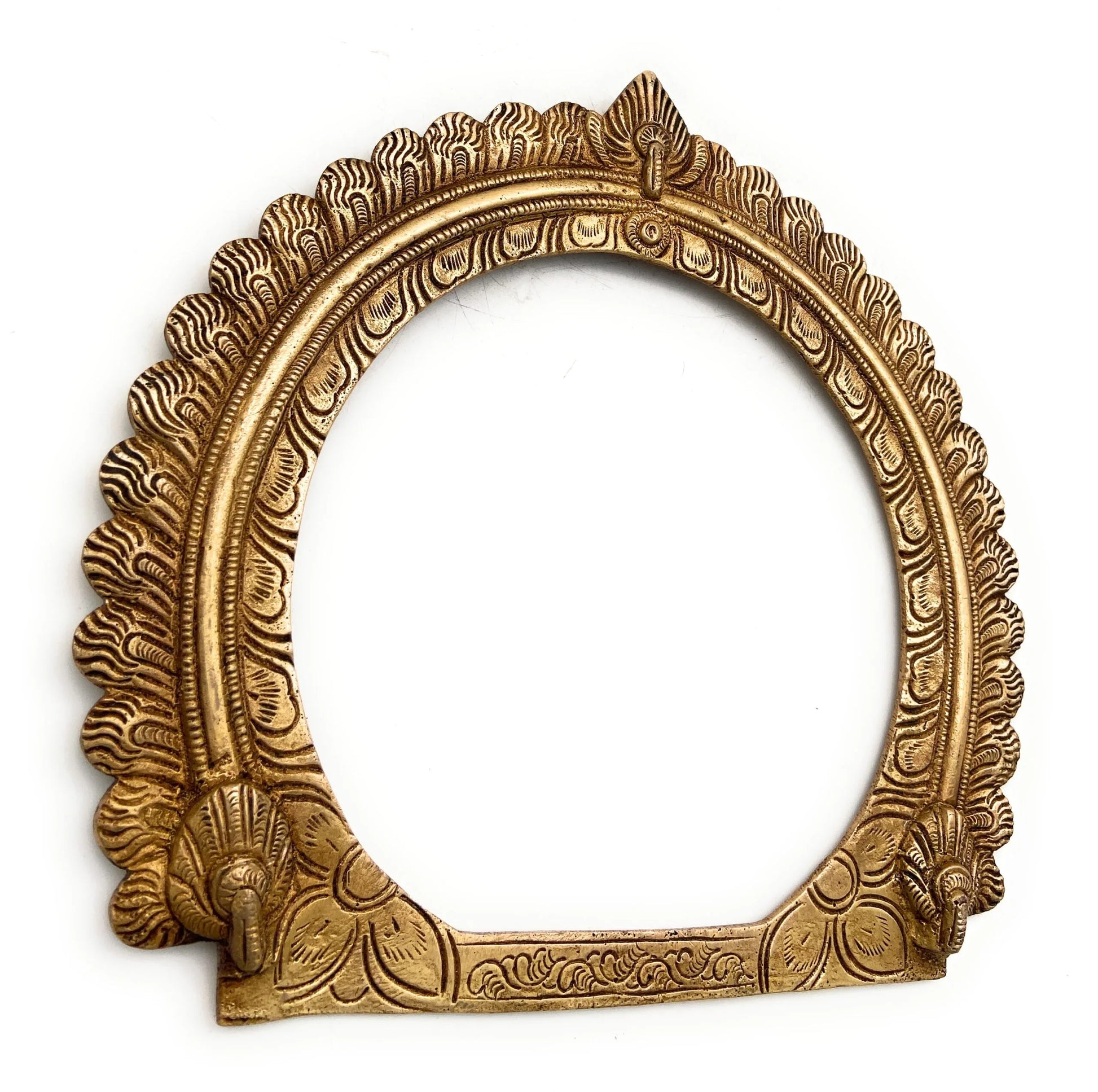 Bhunes Brass Round Prabhavali - ArtyCraftz.com