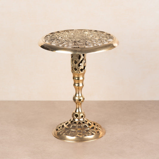 Bhunes Brass Table