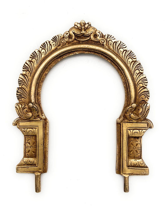 Bhunes Kirthi Mukha with Mayura Brass Prabhavali - ArtyCraftz.com