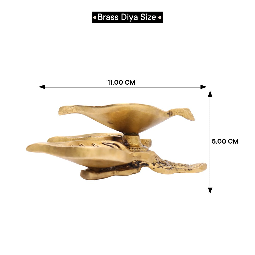 Brass 3 Leaf Shaped Oil Lamp-ArtyCraftz.com