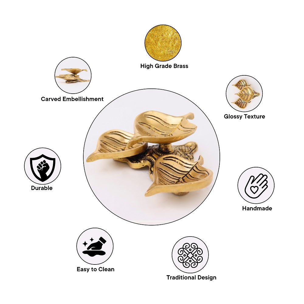 Brass 3 Leaf Shaped Oil Lamp-ArtyCraftz.com