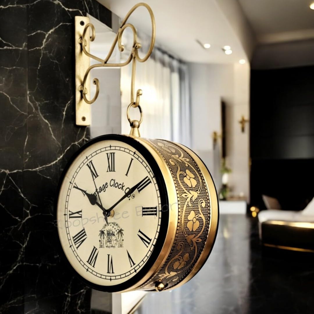 Brass Finish Metal Handcrafted One Side English Other Side Roman Number Railway Station Clock