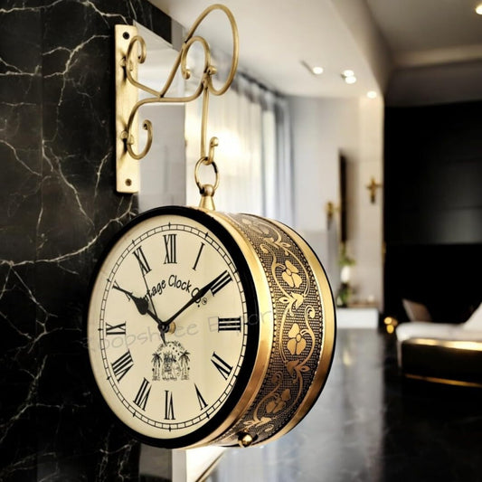 Brass Finish Metal Handcrafted One Side English Other Side Roman Number Railway Station Clock