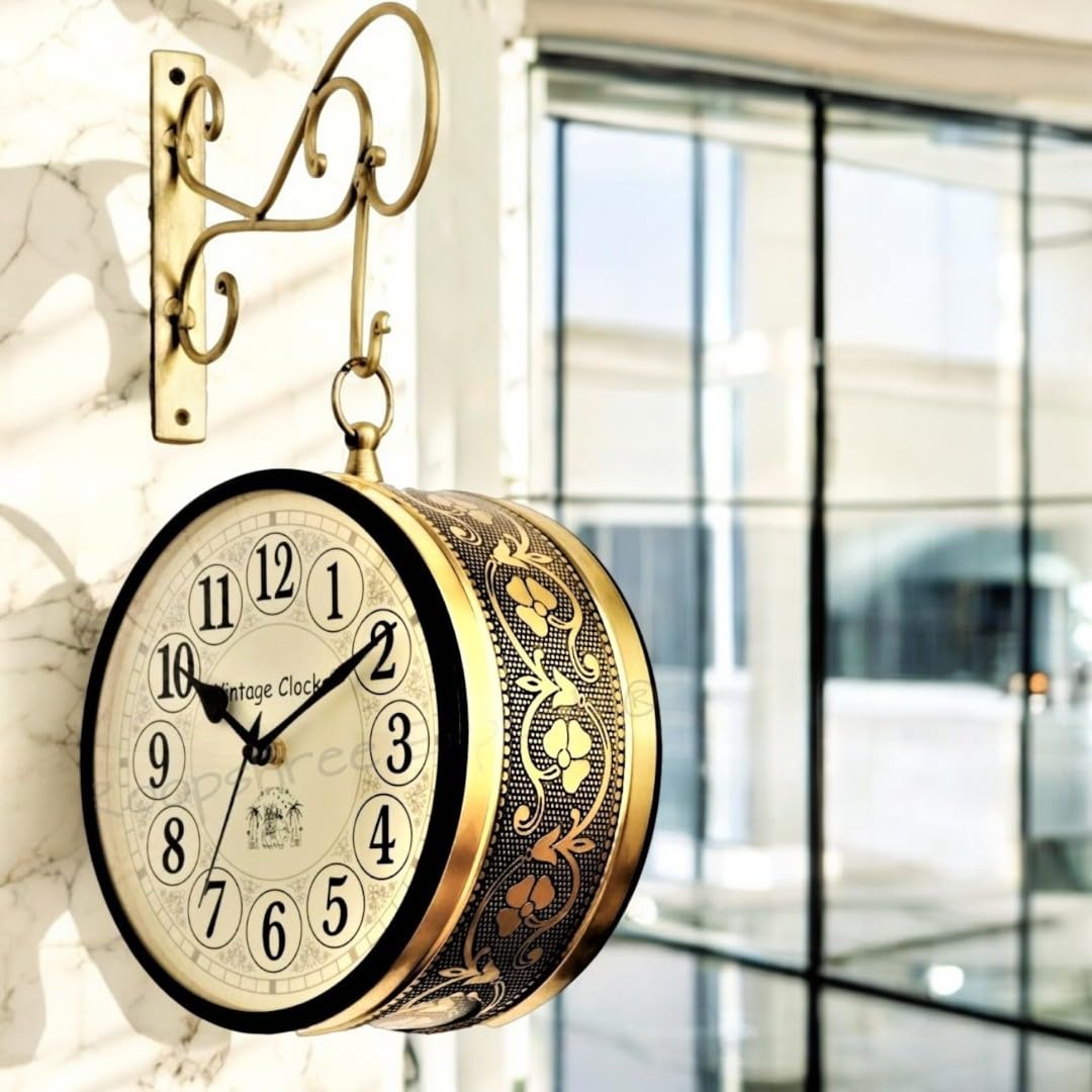 Brass Finish Metal Handcrafted One Side English Other Side Roman Number Railway Station Clock