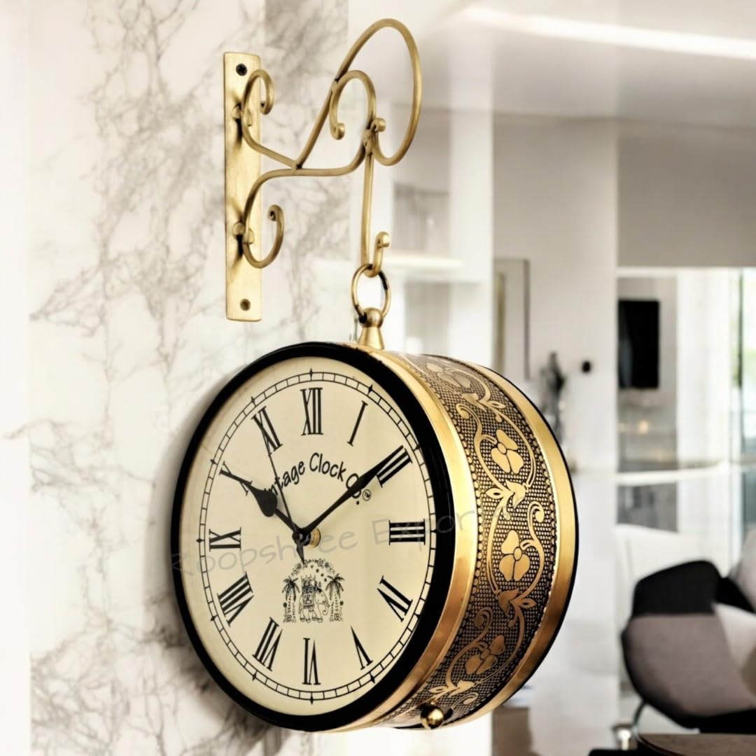 Brass Finish Metal Handcrafted One Side English Other Side Roman Number Railway Station Clock