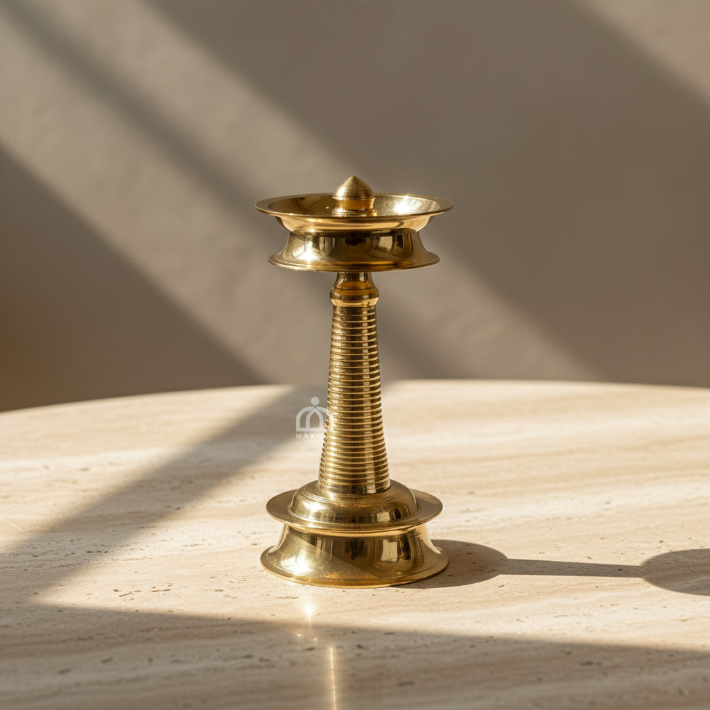 Brass Nilavilakku With Bud Design-ArtyCraftz.com