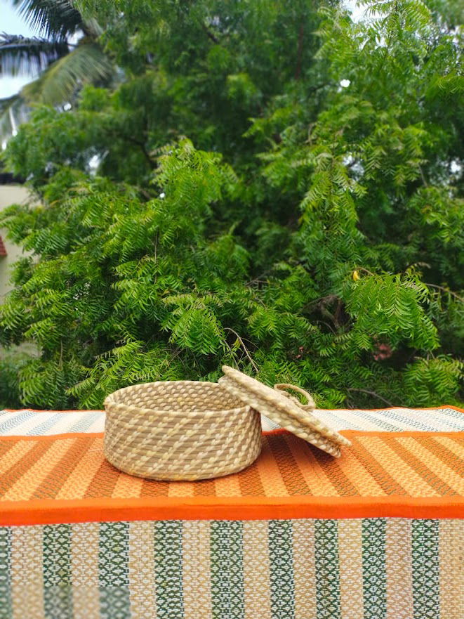 Handmade Natural Color Sabai Storage Box / Chapati Serving Box - ArtyCraftz.com