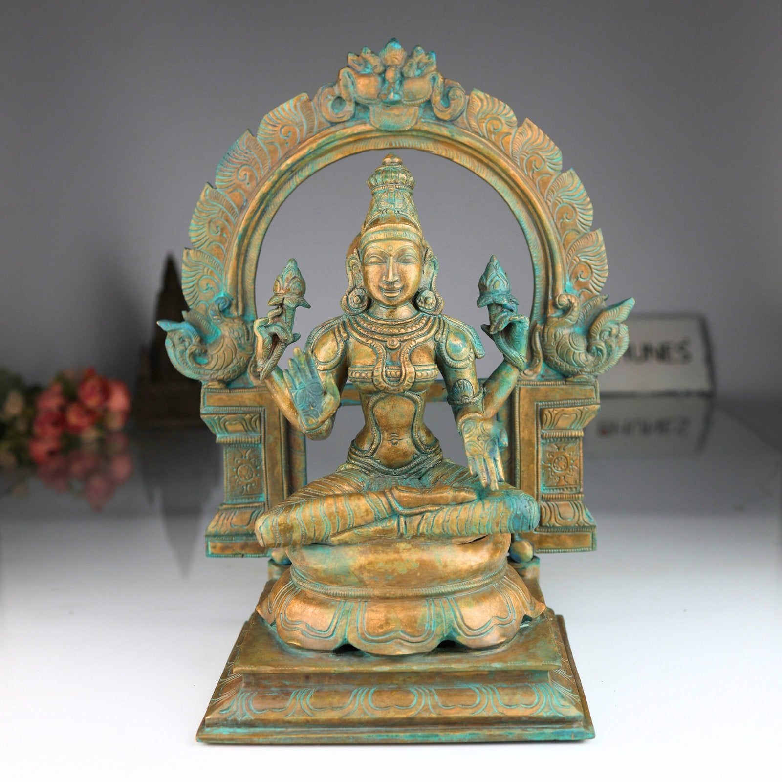 Divine Panchaloha Lakshmi Statue-ArtyCraftz.com