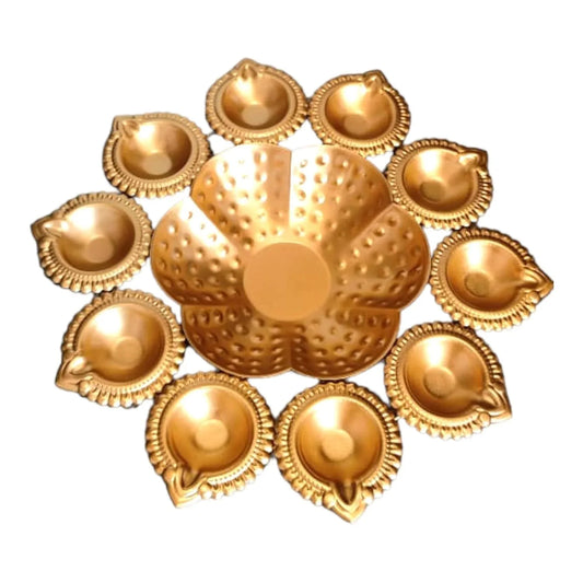 Diya Rangoli Urli in White background