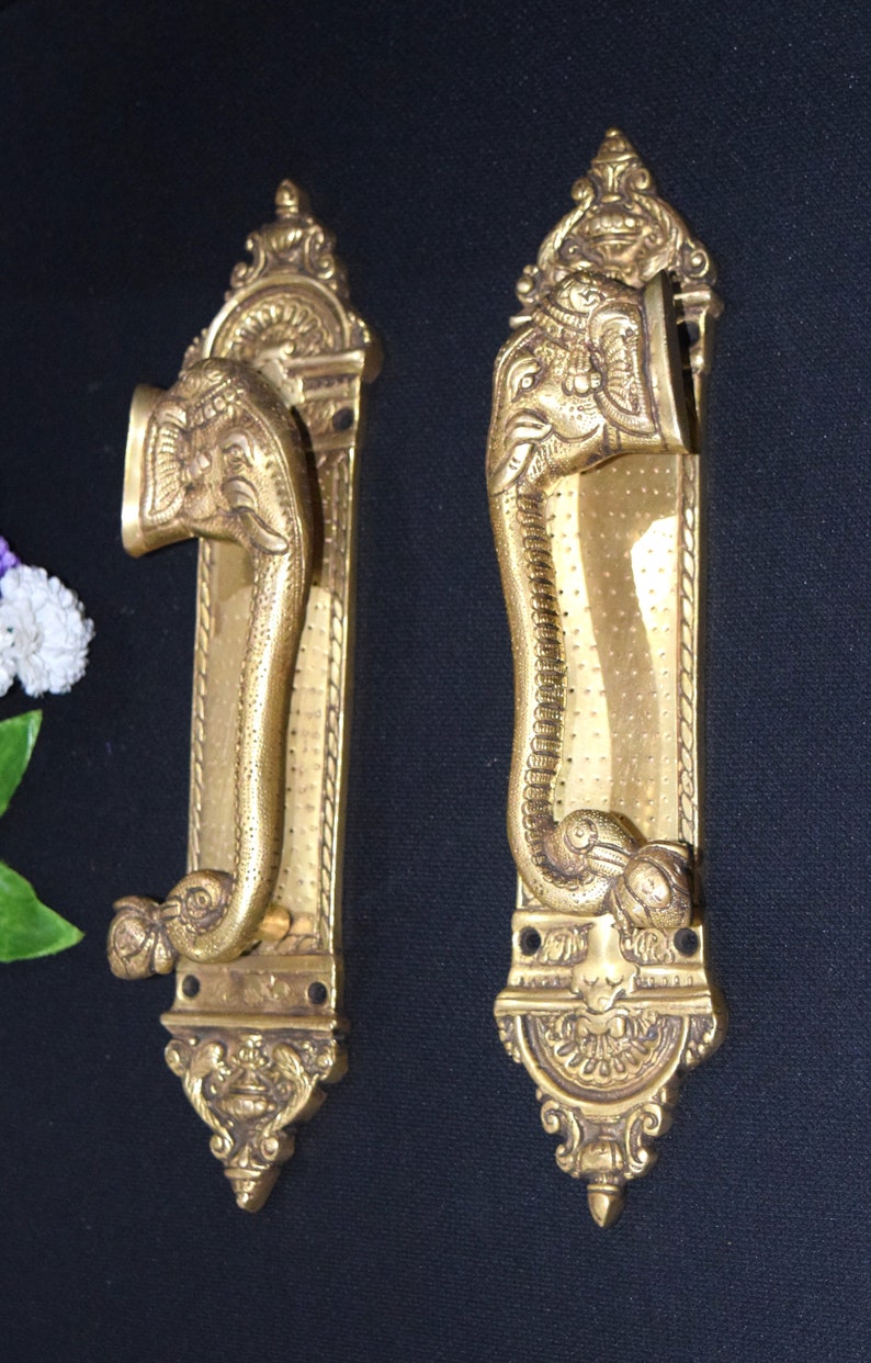 Engraved Elephant Brass Door Handle-ArtyCraftz.com