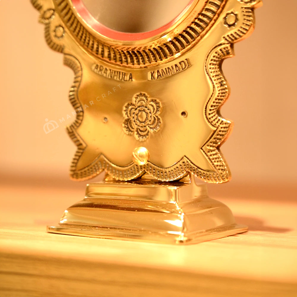 Engraved Peacock Feathers Round Aranmula Kannadi-ArtyCraftz.com