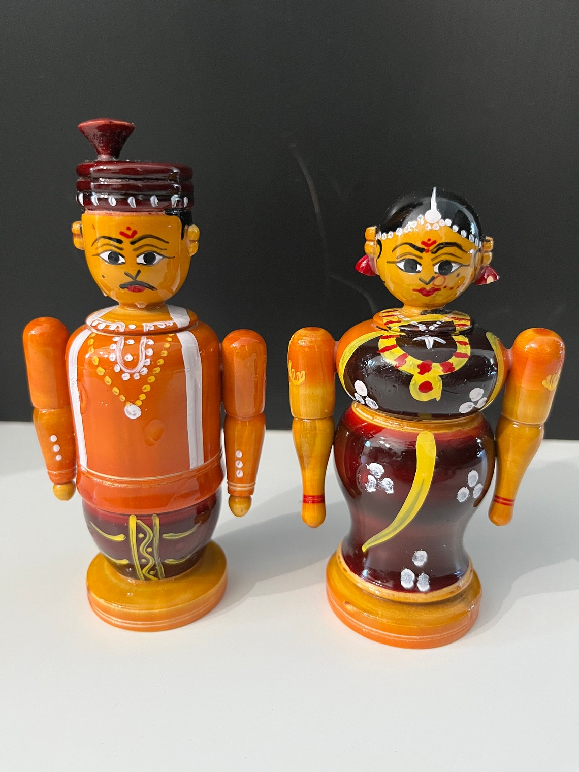 Etikopaka Wooden Couple Dolls - GI Tagged Andhra Pradesh Lacware Craft Natural Dye Figurines-ArtyCraftz.com