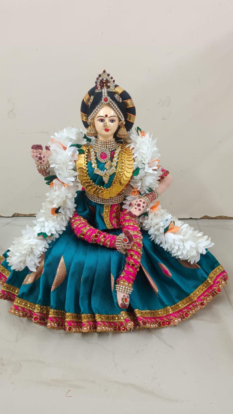 Exquisite Mahalakshmi Doll -ArtyCraftz.com