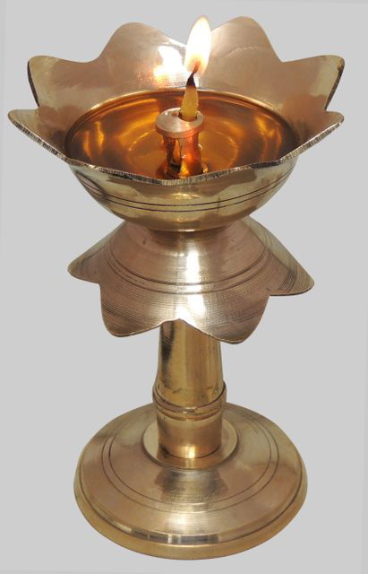 Handcrafted Brass Diya Pooja - ArtyCraftz.com