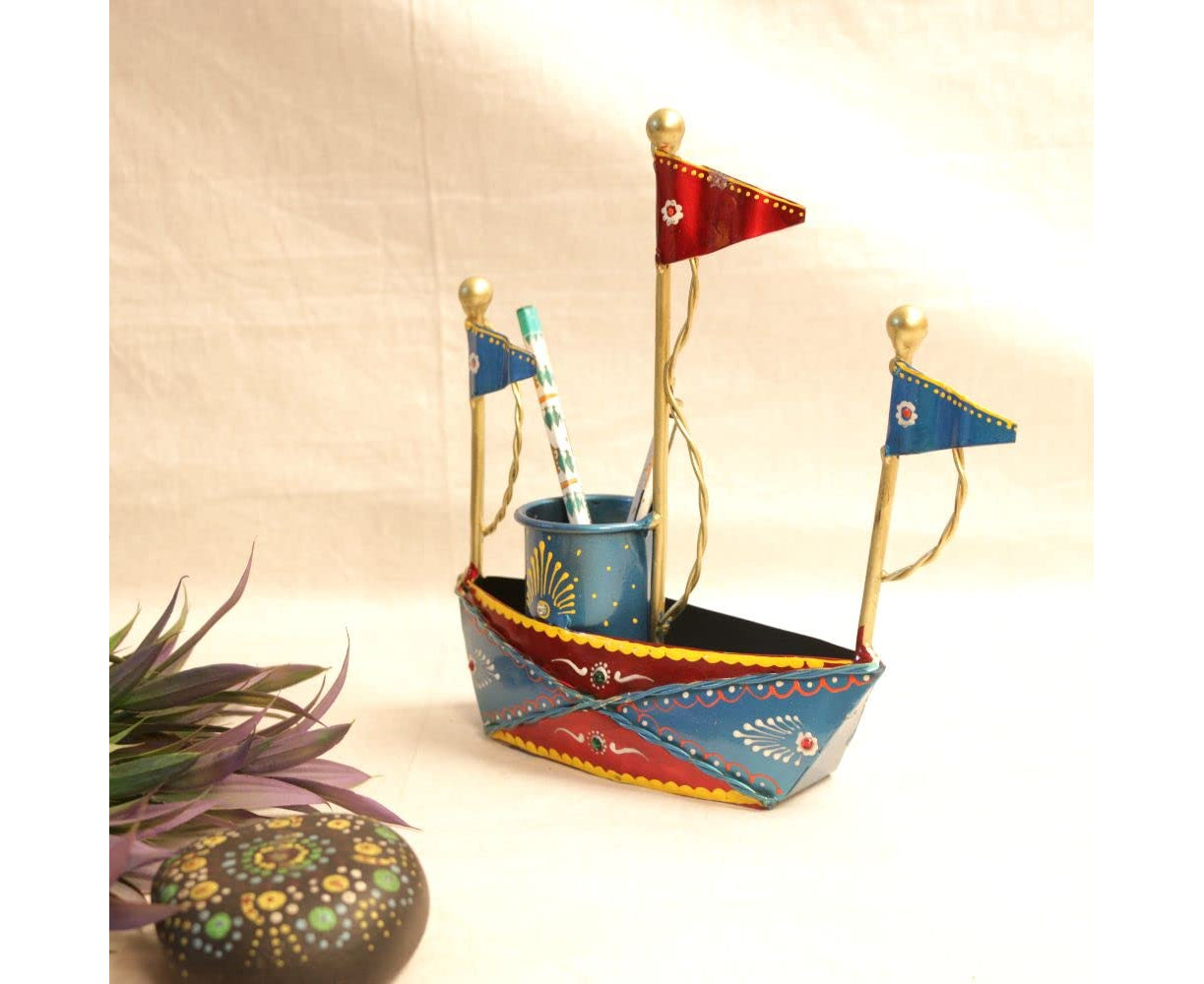 Handcrafted Iron Ship Pattern Pen Stand-ArtyCraftz.com