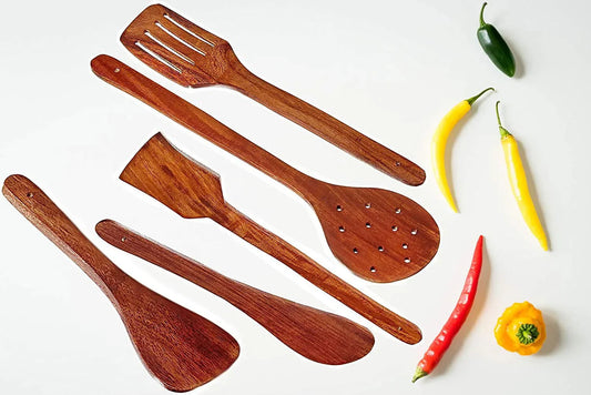 Handicrafts Wood Spoon Set of 5 | 1 Frying, 1 Serving, 1 Chapati Spoon, 1 Desert, 1 Rice | Sheesham Wood | Size- Large - ArtyCraftz.com