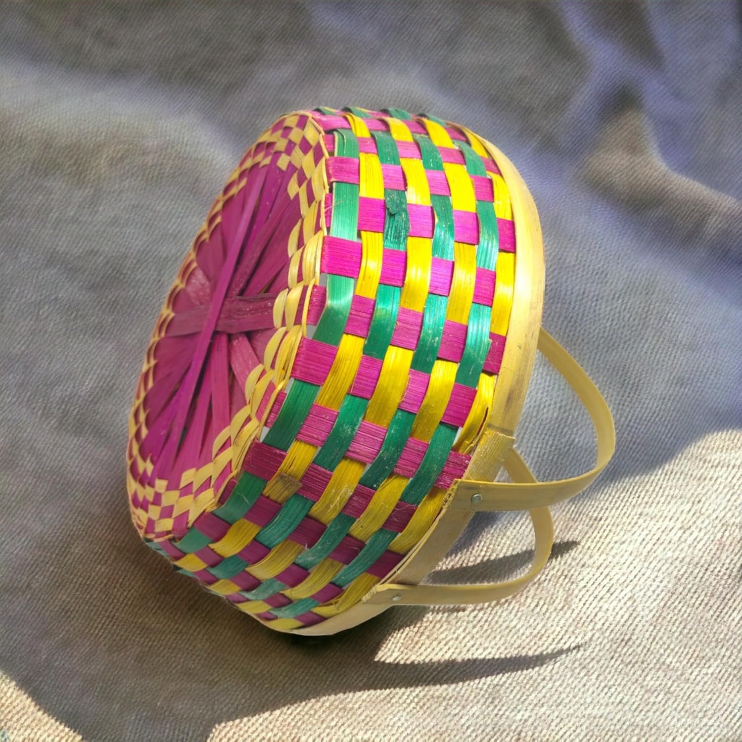 Handmade Bamboo Dual Colors Basket-ArtyCraftz.com-ArtyCraftz.com
