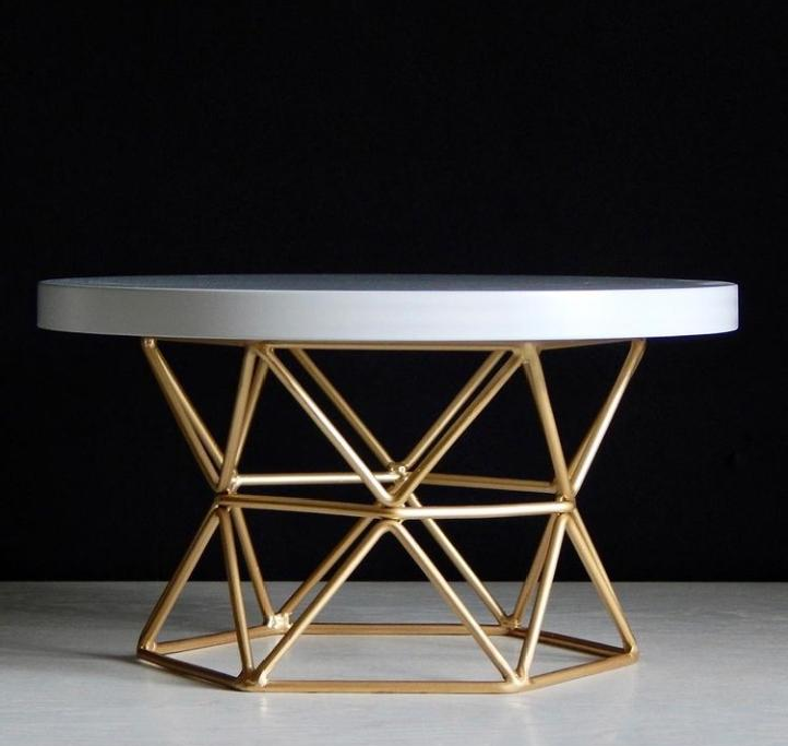 Hexagonal Dent Cake Stand - ArtyCraftz.com