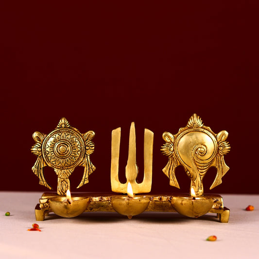 Brass Sankha Chakra Namah Diya