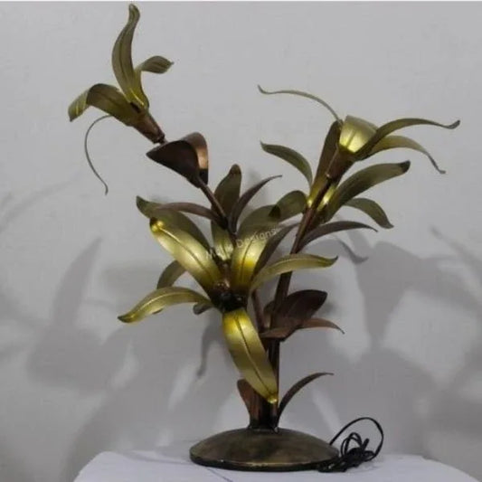 Iron Metal Long Leaves Decorative Table Lamp - ArtyCraftz.com