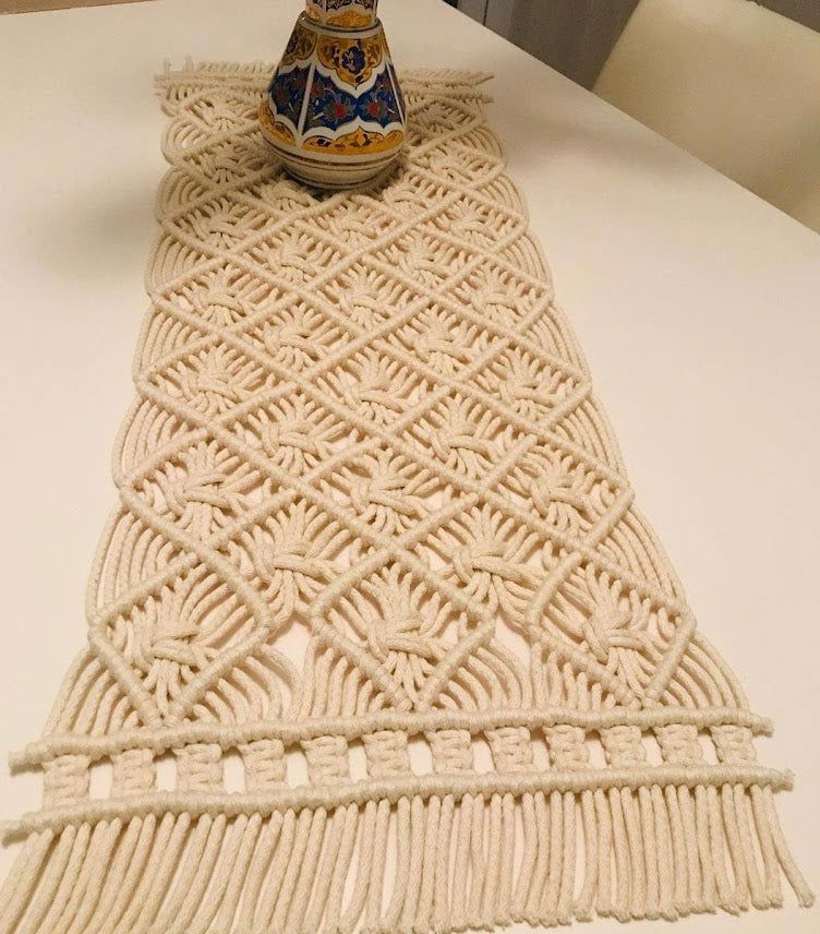 Macrame Table Runner - ArtyCraftz.com