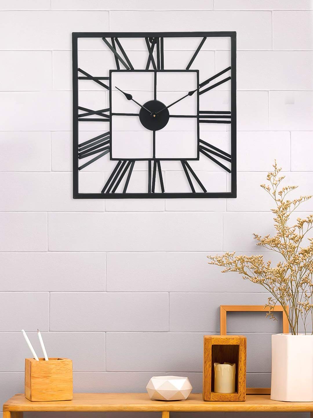 Metal Square Vintage Silent Chic Wall Clock -ArtyCraftz