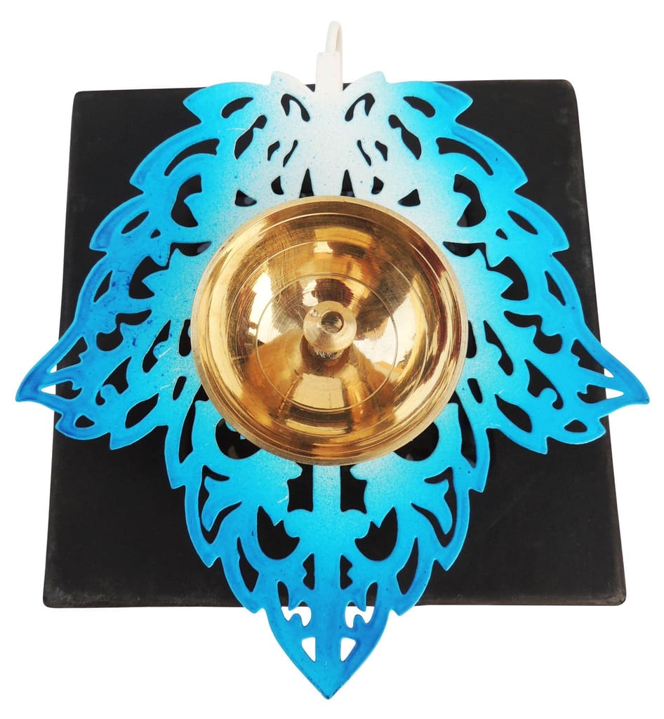 Metal Leaf Shaped Diya 