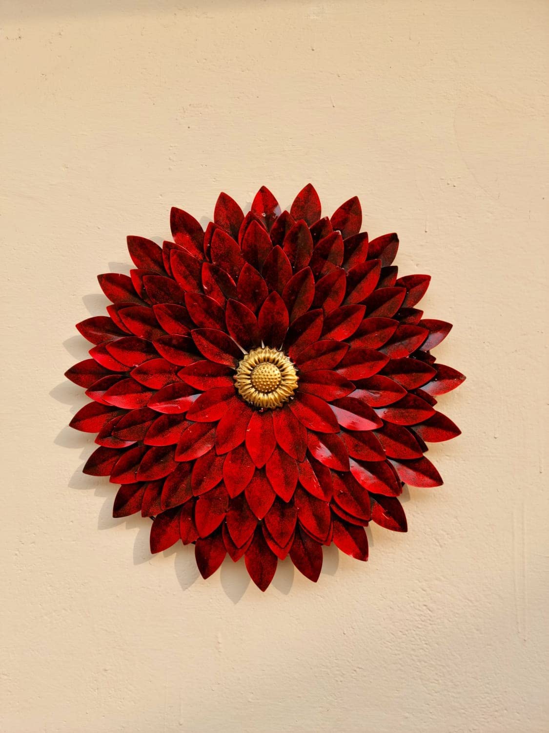 Metal Red Dahlia Flower Wall Art-ArtyCraftz.com