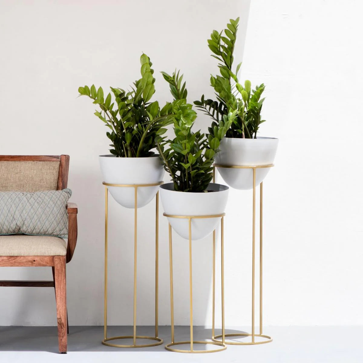 Ovate Planters White & Gold (Set of 3) - ArtyCraftz.com