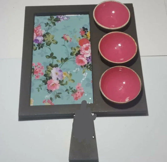 Handmade Multi Small Floral Wooden Dosa Wooden Pizza Platter / Pan  with 3 Cups - ArtyCraftz.com