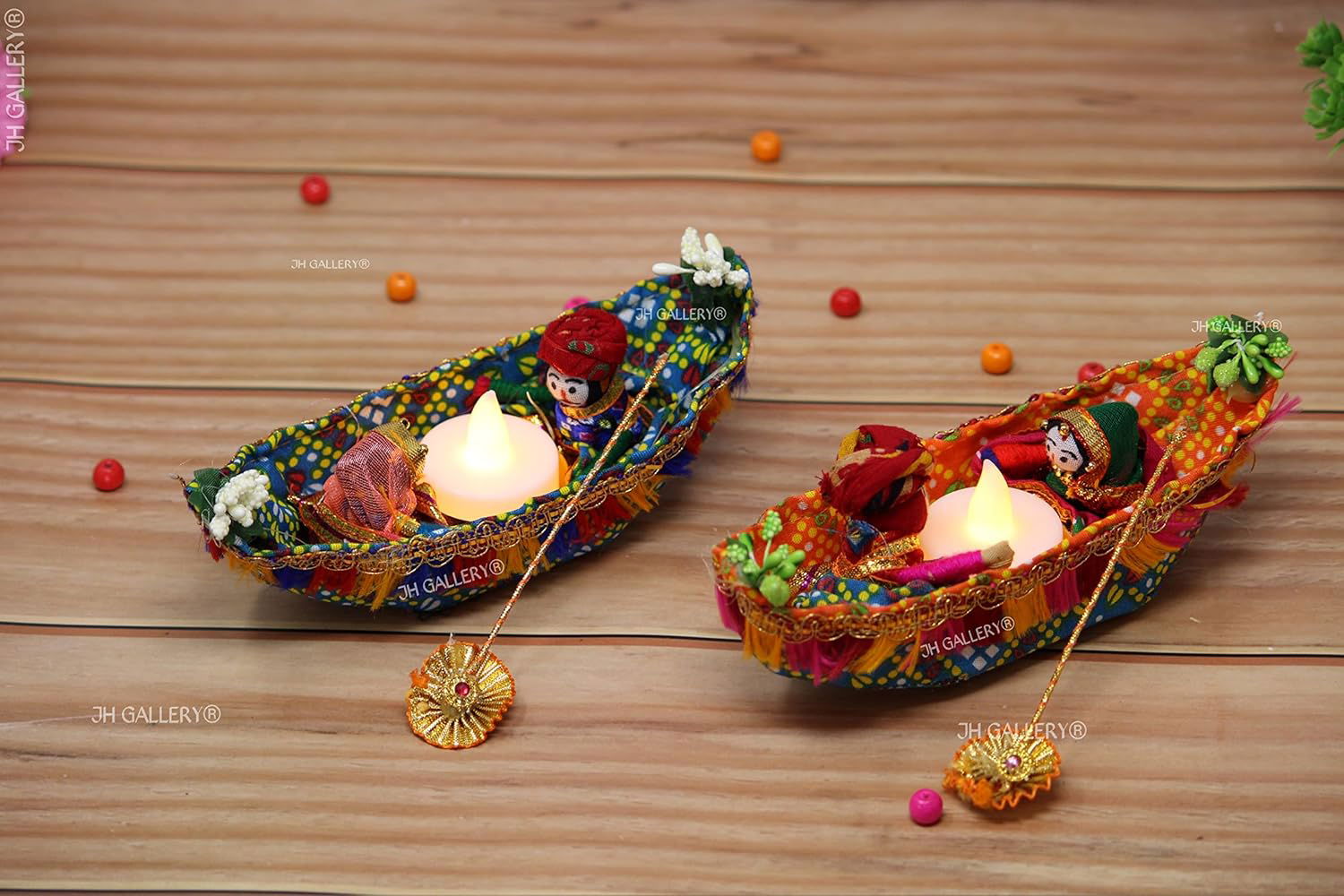 Recycled Material Rajasthani Raja Rani Puppet Tealight Candle Holder (Pack of 2) - ArtyCraftz.com